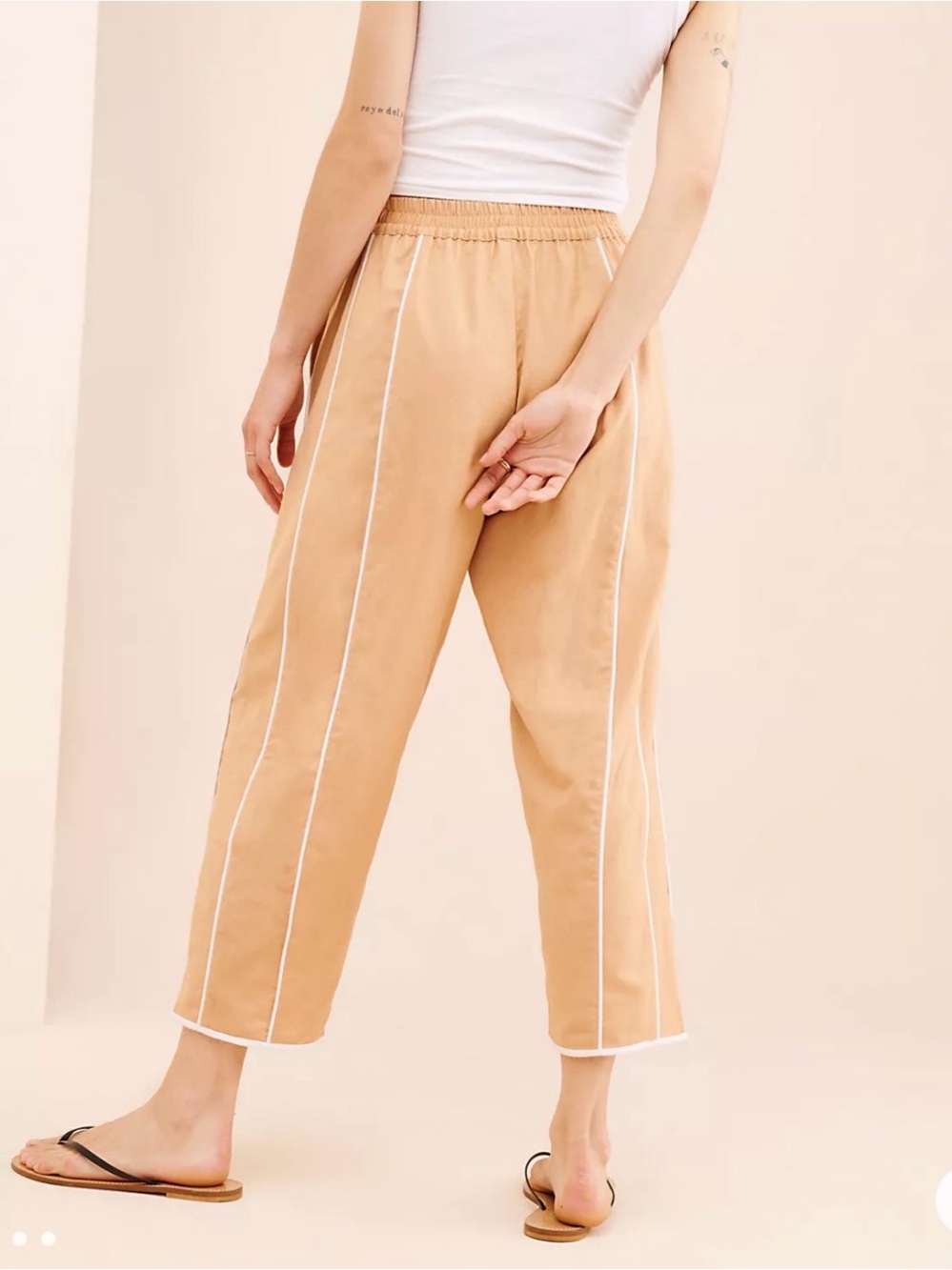 Relaxed Wide-Leg Linen Pants with White Piping - Tan